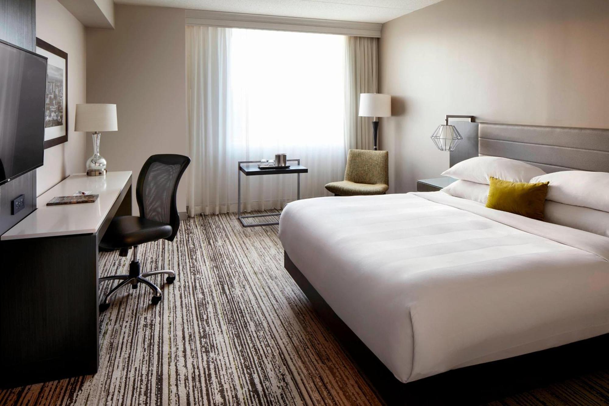 Отель Marriott Birmingham Grandview Экстерьер фото